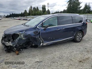 2018 Chrysler Pacifica Hybrid Limited z VIN 2C4RC1N75JR236533, wystawiony jako Copart lot #60746685 z przebiegiem 182 006 mil mil oraz Szkoda całkowita • Salvage title. Historia ofert i sprzedaży dostępna na DreamBid. Obrazek 1.