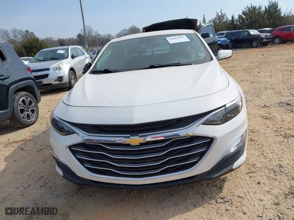 2020 Chevrolet Malibu LS with VIN 1G1ZC5ST9LF157751, listed as a IAAI auction lot 41801781 with 31,985 mi miles. Bid and sale history available at carsss.com. Image 12.