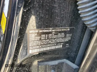 2016 BMW X4 xDrive28i with VIN 5UXXW3C55G0R22374, listed as a Copart auction lot 52823304 with 72,382 mi miles. Bid and sale history available at carsss.com. Image 14.