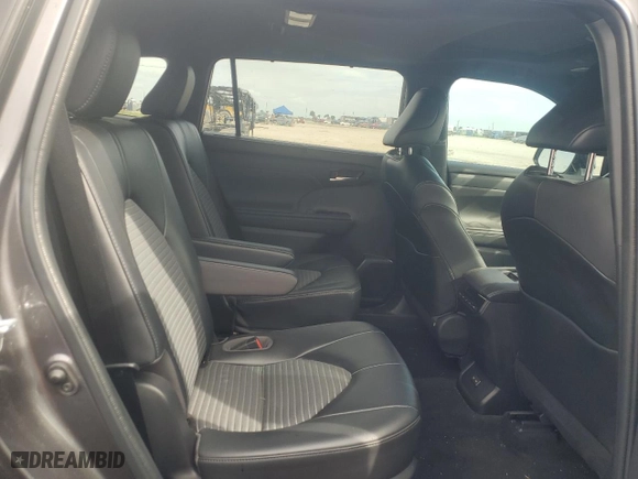 2022 Toyota Highlander XSE with VIN 5TDJZRAH0NS103278, listed as a Copart auction lot 79535464 with 0 mi miles and Salvage Title. Bid and sale history available at carsss.com. Image 11.