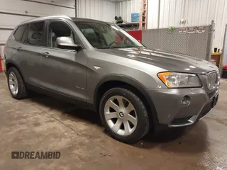 2014 BMW X3 xDrive28i z VIN 5UXWX9C57E0D24881, wystawiony jako IAAI lot #42569672 z przebiegiem 166 937 mil mil oraz . Historia ofert i sprzedaży dostępna na DreamBid. Obrazek 1.