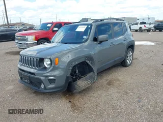 2020 Jeep Renegade Altitude z VIN ZACNJABB0LPL55950, wystawiony jako IAAI lot #42222826 z przebiegiem 74 022 mil mil oraz . Historia ofert i sprzedaży dostępna na DreamBid. Obrazek 18.