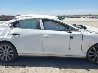 2021 Mazda 3 Select with VIN JM1BPABL0M1333705, listed as a IAAI auction lot 41819213 with 82,977 mi miles and . Bid and sale history available at DreamBid. Image 12.