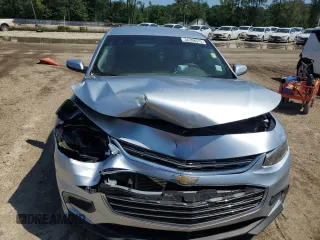 2017 Chevrolet Malibu LT with VIN 1G1ZE5STXHF179517, listed as a Copart auction lot 56398575 with Not Provided miles and Salvage Title. Bid and sale history available at DreamBid. Image 5.
