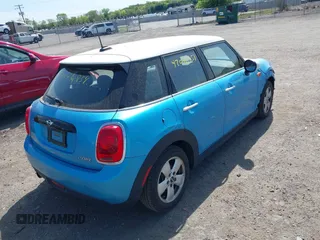 2017 MINI Hardtop 4 Door Cooper with VIN WMWXU1C32H2F78602, listed as a IAAI auction lot 42076854 with 43,270 mi miles and . Bid and sale history available at DreamBid. Image 4.