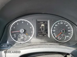 2013 Volkswagen Tiguan S z VIN WVGAV3AX2DW613867, wystawiony jako Copart lot #43034845 z przebiegiem 119 636 mil mil oraz Szkoda całkowita • Salvage title. Historia ofert i sprzedaży dostępna na DreamBid. Obrazek 9.