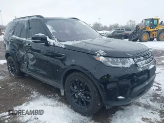 2019 Land Rover Discovery SE with VIN SALRG2RV2K2401725, listed as a IAAI auction lot 41588802 with 84,016 mi miles. Bid and sale history available at carsss.com. Image 1.