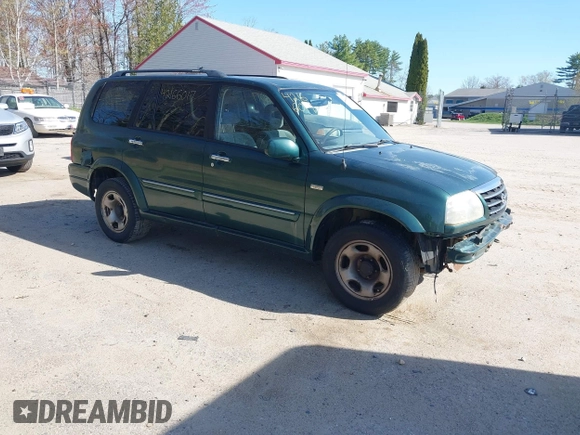 2002 Suzuki XL-7 Standard with VIN JS3TX92V124124409, listed as a IAAI auction lot 42166017 with 194,418 mi miles. Bid and sale history available at carsss.com. Image 1.