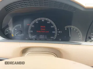 2008 Mercedes-Benz CL V8 with VIN WDDEJ71X38A014817, listed as a IAAI auction lot 41637116 with 150,424 mi miles. Bid and sale history available at carsss.com. Image 7.