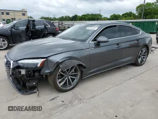 2021 Audi A5 Sportback S line Premium Plus z VIN WAUFACF52MA029508, wystawiony jako Copart lot #54425535 z przebiegiem 49 202 mil mil oraz Szkoda całkowita • Salvage title. Historia ofert i sprzedaży dostępna na DreamBid. Obrazek 1.