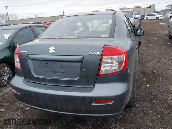 2008 Suzuki SX4 with VIN JS2YC412985103746, listed as a IAAI auction lot 42029023 with 123,154 mi miles. Bid and sale history available at carsss.com. Image 16.