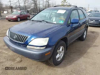 2001 Lexus RX with VIN JTJHF10U310170085, listed as a IAAI auction lot 41795796 with 205,057 mi miles and . Bid and sale history available at carsss.com. Image 2.