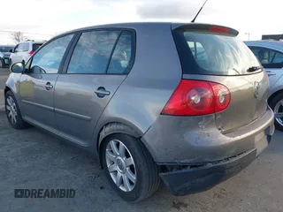 2007 Volkswagen Rabbit with VIN WVWDS71K67W205723, listed as a IAAI auction lot 41637560 with 156,127 mi miles. Bid and sale history available at carsss.com. Image 3.