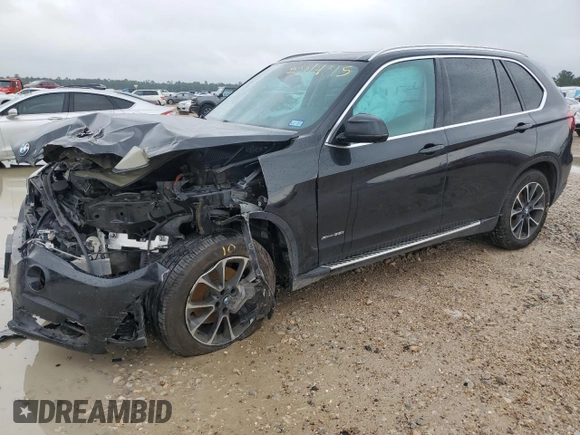 2014 BMW X5 xDrive35i z VIN 5UXKR0C59E0H23070, wystawiony jako Copart lot #55814815 z przebiegiem 113 895 mil mil oraz Szkody całkowita. Historia ofert i sprzedaży dostępna na DreamBid. Obrazek 1.