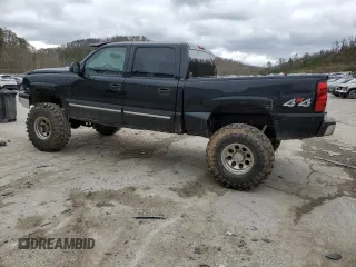 2006 Chevrolet Silverado 1500 LS with VIN 2GCEK13V061353106, listed as a Copart auction lot 49075995 with 150,870 mi miles and Salvage Title. Bid and sale history available at DreamBid. Image 2.