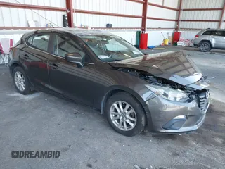 2014 Mazda 3 i Touring z VIN JM1BM1L75E1148271, wystawiony jako IAAI lot #42119735 z przebiegiem 129 925 mil mil oraz . Historia ofert i sprzedaży dostępna na DreamBid. Obrazek 1.