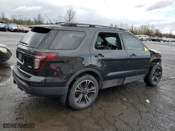 2015 Ford Explorer Sport with VIN 1FM5K8GT4FGB30633, listed as a Copart auction lot 46687275 with 127,443 mi miles and Salvage Title. Bid and sale history available at carsss.com. Image 3.