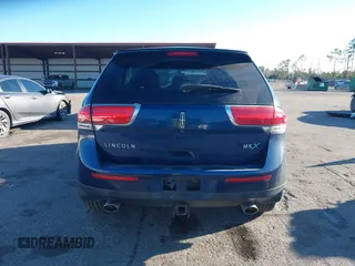 2012 Lincoln MKX with VIN 2LMDJ6JK5CBL11685, listed as a IAAI auction lot 41698099 with 155,266 mi miles. Bid and sale history available at carsss.com. Image 16.