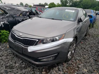 2013 Kia Optima SX z VIN 5XXGR4A64DG183891, wystawiony jako Copart lot #57412775 z przebiegiem 38 772 mil mil oraz Szkoda całkowita • Salvage title. Historia ofert i sprzedaży dostępna na DreamBid. Obrazek 1.