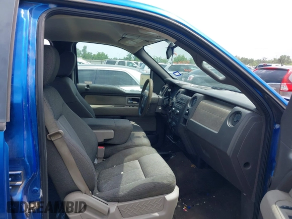 2009 Ford F-150 XL z VIN 1FTRW12W69FA63143, wystawiony jako IAAI lot #42456101 z przebiegiem 121 825 mil mil oraz . Historia ofert i sprzedaży dostępna na DreamBid. Obrazek 5.