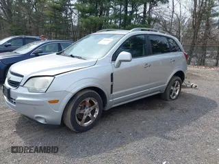 2013 Chevrolet Captiva Sport LT with VIN 3GNAL3EK2DS550149, listed as a IAAI auction lot 42004582 with 160,102 mi miles. Bid and sale history available at carsss.com. Image 2.