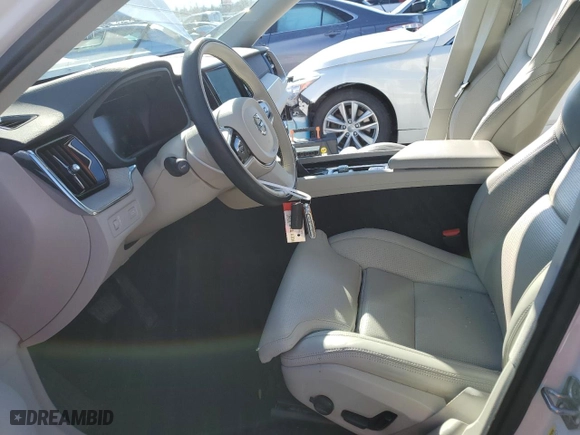 2021 Volvo XC60 Inscription with VIN YV4102RL4M1773998, listed as a Copart auction lot 41679685 with 73,766 mi miles and Salvage Title. Bid and sale history available at carsss.com. Image 7.