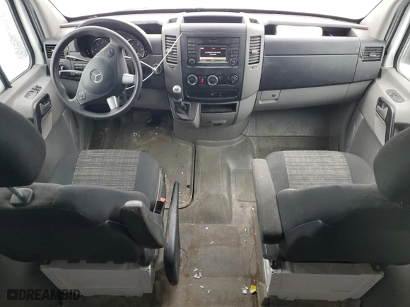 2017 Mercedes-Benz Sprinter Cargo Van Worker with VIN WD3PE7CD5HP523020, listed as a Copart auction lot 87841665 with 89,998 mi miles and Salvage Title. Bid and sale history available at carsss.com. Image 8.