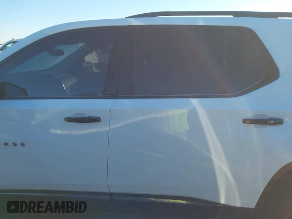 2019 Chevrolet Traverse Premier with VIN 1GNERKKW0KJ106042, listed as a IAAI auction lot 41420921 with 108,947 mi miles. Bid and sale history available at carsss.com. Image 14.