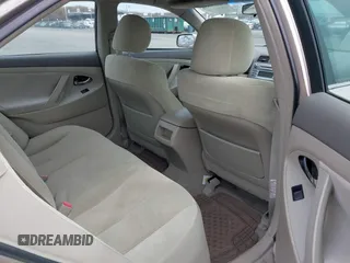 2009 Toyota Camry with VIN 4T1BE46K19U881366, listed as a IAAI auction lot 42039334 with 208,016 mi miles. Bid and sale history available at carsss.com. Image 8.