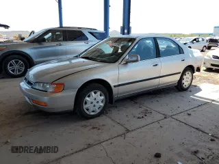 1997 Honda Accord LX с VIN 1HGCD5636VA103717, выставлен на аукционе Copart как лот 51918965 с пробегом 209 901 миль миль и Списание • Salvage title. История ставок и продаж доступна на DreamBid. Изображение 1.