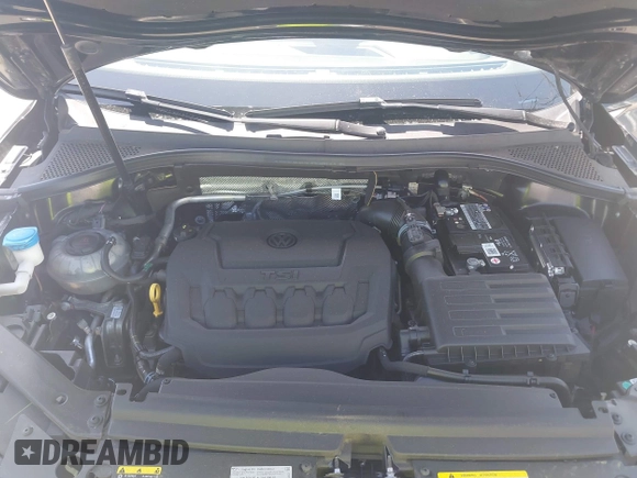 2022 Volkswagen Tiguan SE with VIN 3VV3B7AX3NM016534, listed as a IAAI auction lot 42354264 with 33,700 mi miles and . Bid and sale history available at DreamBid. Image 10.