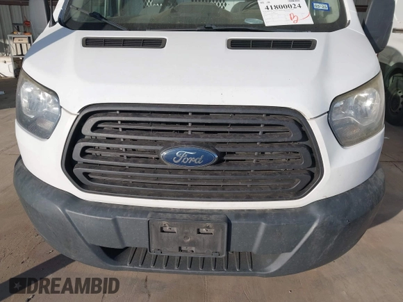 2017 Ford Transit с VIN 1FTYR1YM6HKA81592, выставлен на аукционе IAAI как лот 41800024 с пробегом Не указан миль и . История ставок и продаж доступна на DreamBid. Изображение 19.