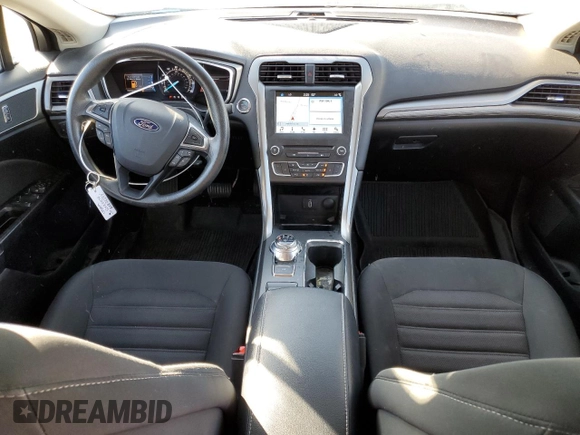 2017 Ford Fusion SE с VIN 3FA6P0H70HR268927, выставлен на аукционе Copart как лот 82872364 с пробегом 60 286 миль миль и Списание • Salvage title. История ставок и продаж доступна на DreamBid. Изображение 8.