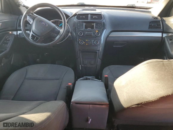 2017 Ford Police Interceptor Utility with VIN 1FM5K8ARXHGC14133, listed as a Copart auction lot 84301424 with 169,517 mi miles and Salvage Title. Bid and sale history available at carsss.com. Image 8.