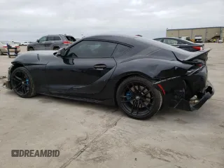 2021 Toyota Supra 3.0 z VIN WZ1DB0C05MW036486, wystawiony jako Copart lot #47673113 z przebiegiem 22 217 mil mil oraz . Historia ofert i sprzedaży dostępna na DreamBid. Obrazek 2.