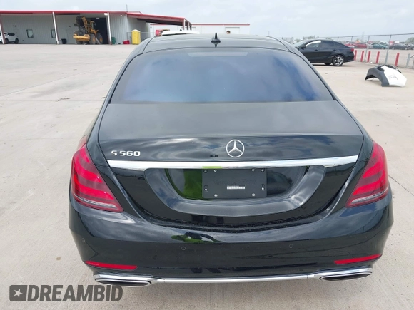 2018 Mercedes-Benz S 560 z VIN WDDUG8DB0JA389005, wystawiony jako IAAI lot #41939490 z przebiegiem 30 611 mil mil oraz . Historia ofert i sprzedaży dostępna na DreamBid. Obrazek 16.