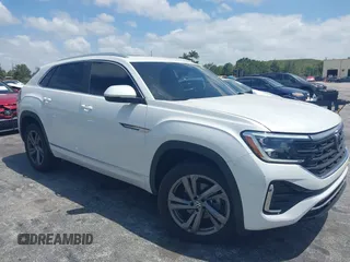 2024 Volkswagen Atlas SEL R-Line with VIN 1V2AE2CA8RC214475, listed as a IAAI auction lot 42112266 with 17,392 mi miles and . Bid and sale history available at DreamBid. Image 1.