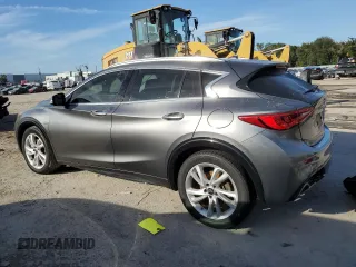 2018 Infiniti QX30 ESSENTIAL with VIN SJKCH5CP6JA047165, listed as a Copart auction lot 77212523 with 61,591 mi miles. Bid and sale history available at carsss.com. Image 2.