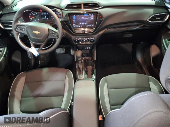 2022 Chevrolet TrailBlazer LT with VIN KL79MPS27NB136945, listed as a Copart auction lot 42689855 with 14,838 mi miles and Non Repairable. Bid and sale history available at DreamBid. Image 8.