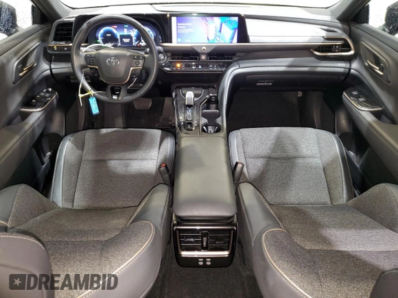 2024 Toyota Crown XLE with VIN JTDAAAAF6R3026463, listed as a Copart auction lot 57176615 with 27,527 mi miles and Clean title. Bid and sale history available at DreamBid. Image 8.