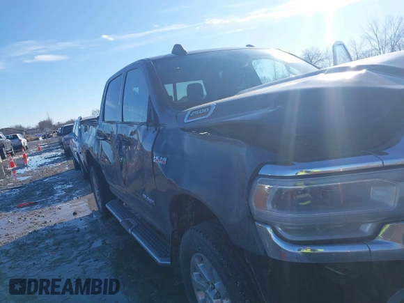 2019 Ram 2500 Big Horn with VIN 3C6UR5DJ2KG696924, listed as a IAAI auction lot 41644092 with 120,705 mi miles and . Bid and sale history available at DreamBid. Image 12.