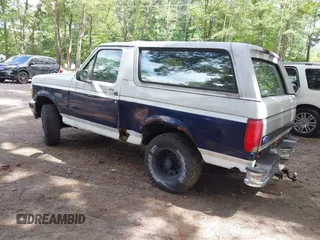 1995 Ford Bronco Eddie Bauer with VIN 1FMEU15NXSLA12108, listed as a IAAI auction lot 42670168 with 204,555 mi miles and . Bid and sale history available at DreamBid. Image 3.