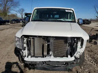 2020 Nissan NV SV with VIN 5BZBF0AA6LN850639, listed as a Copart auction lot 79900734 with 77,608 mi miles and Salvage title. Bid and sale history available at DreamBid. Image 5.