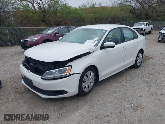 2014 Volkswagen Jetta SE z VIN 3VWD17AJ8EM211169, wystawiony jako IAAI lot #41978416 z przebiegiem 141 545 mil mil oraz . Historia ofert i sprzedaży dostępna na DreamBid. Obrazek 20.