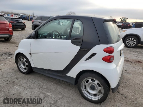 2014 Smart fortwo Pure z VIN WMEEJ3BA0EK757231, wystawiony jako Copart lot #52346105 z przebiegiem 142 976 mil mil oraz Czysty tytuł • Clean title. Historia ofert i sprzedaży dostępna na DreamBid. Obrazek 2.