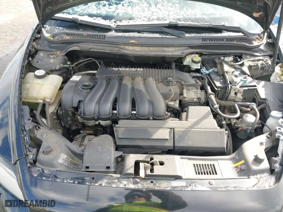 2008 Volvo V50 2.4L with VIN YV1MW382782377300, listed as a IAAI auction lot 41347028 with 157,982 mi miles. Bid and sale history available at carsss.com. Image 10.