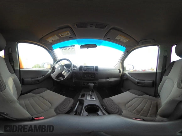2007 Nissan Xterra SE z VIN 5N1AN08W67C513871, wystawiony jako IAAI lot #42424984 z przebiegiem 145 552 mil mil oraz . Historia ofert i sprzedaży dostępna na DreamBid. Obrazek 19.