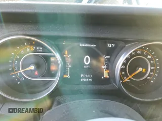 2019 Jeep Wrangler Unlimited Sahara with VIN 1C4HJXEG5KW570347, listed as a Copart auction lot 80388234 with 69,564 mi miles and Salvage Title. Bid and sale history available at carsss.com. Image 9.