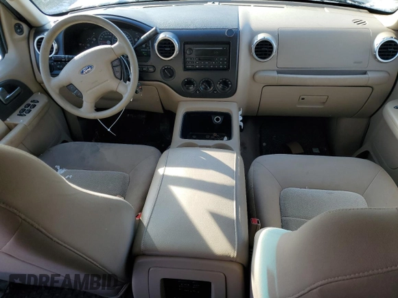 2004 Ford Expedition Special Service with VIN 1FMFU16L74LB75397, listed as a Copart auction lot 45512135 with 0 mi miles and Salvage Title. Bid and sale history available at carsss.com. Image 8.