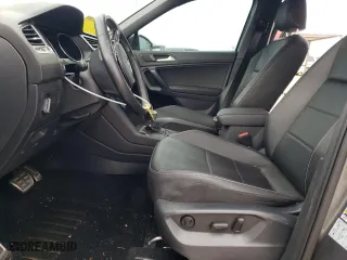 2021 Volkswagen Tiguan SE with VIN 3VV2B7AX5MM057855, listed as a Copart auction lot 48918515 with 32,129 mi miles and Salvage Title. Bid and sale history available at carsss.com. Image 7.